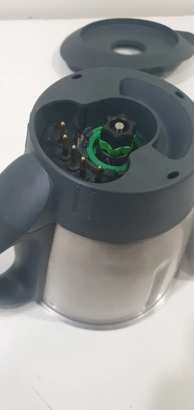 Conversión de cuchilla TM6 instalada en vaso Thermomix TM31